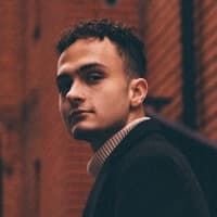 Nic, Co-founder & CEO of Sequenzy
